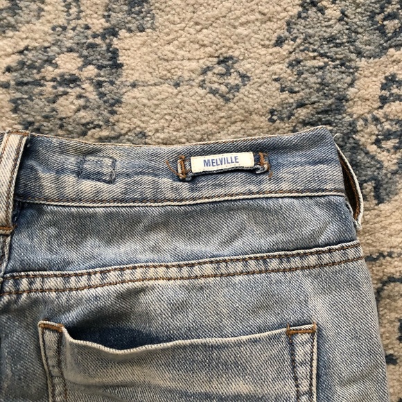 Distressed boyfriend jeans - Picture 4 of 5